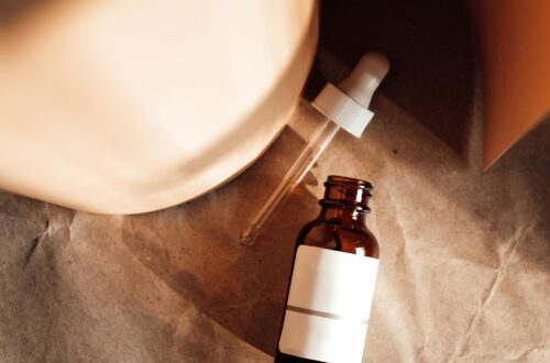 why does my skin flake when i put moisturizer on